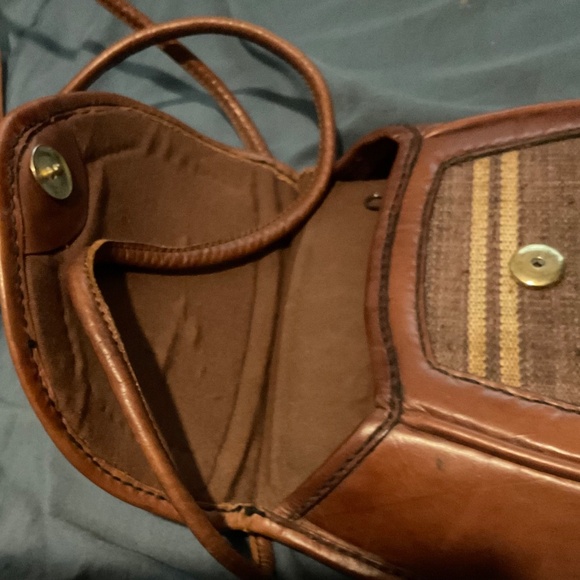 Vintage leather crossbody - Picture 5 of 11